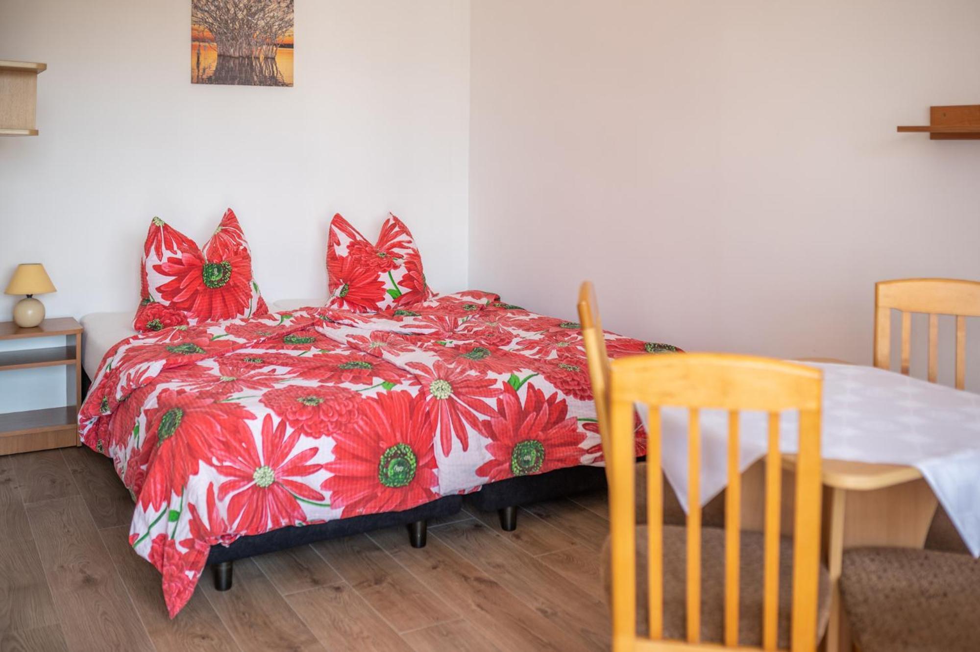 Cieply Zakatek Apartment เรวัล ห้อง รูปภาพ